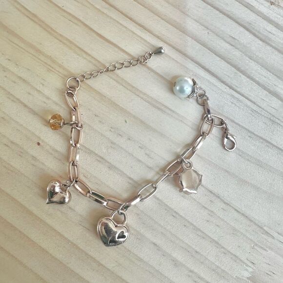 Rose Gold-Tone Charm Bracelet with Hearts,  faux Pearl & Carved Rose - Picture 1 of 8